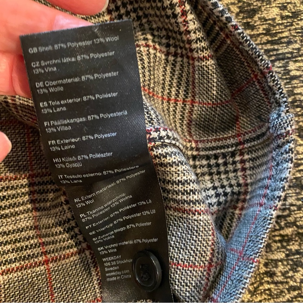 Men’s Glen Plaid square bottom jacket with one pocket on right side - Picture 6 of 7